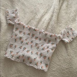 Floral scrunched crop top